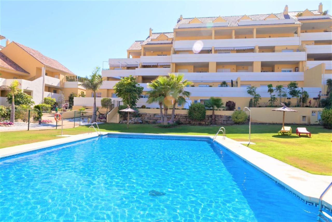 Apartment Pedro Estepona Exterior photo